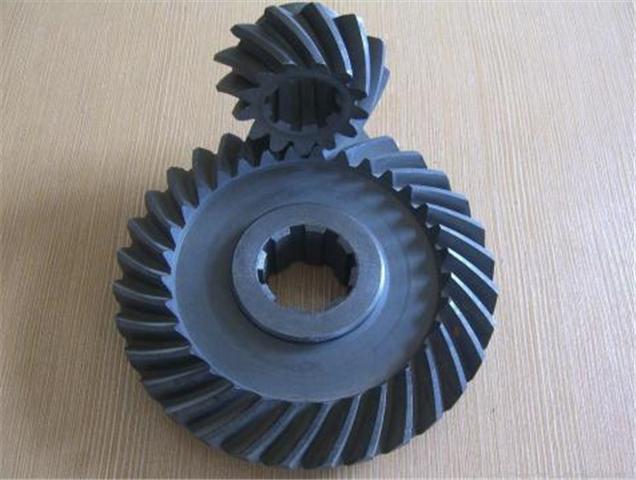 螺旋伞齿轮